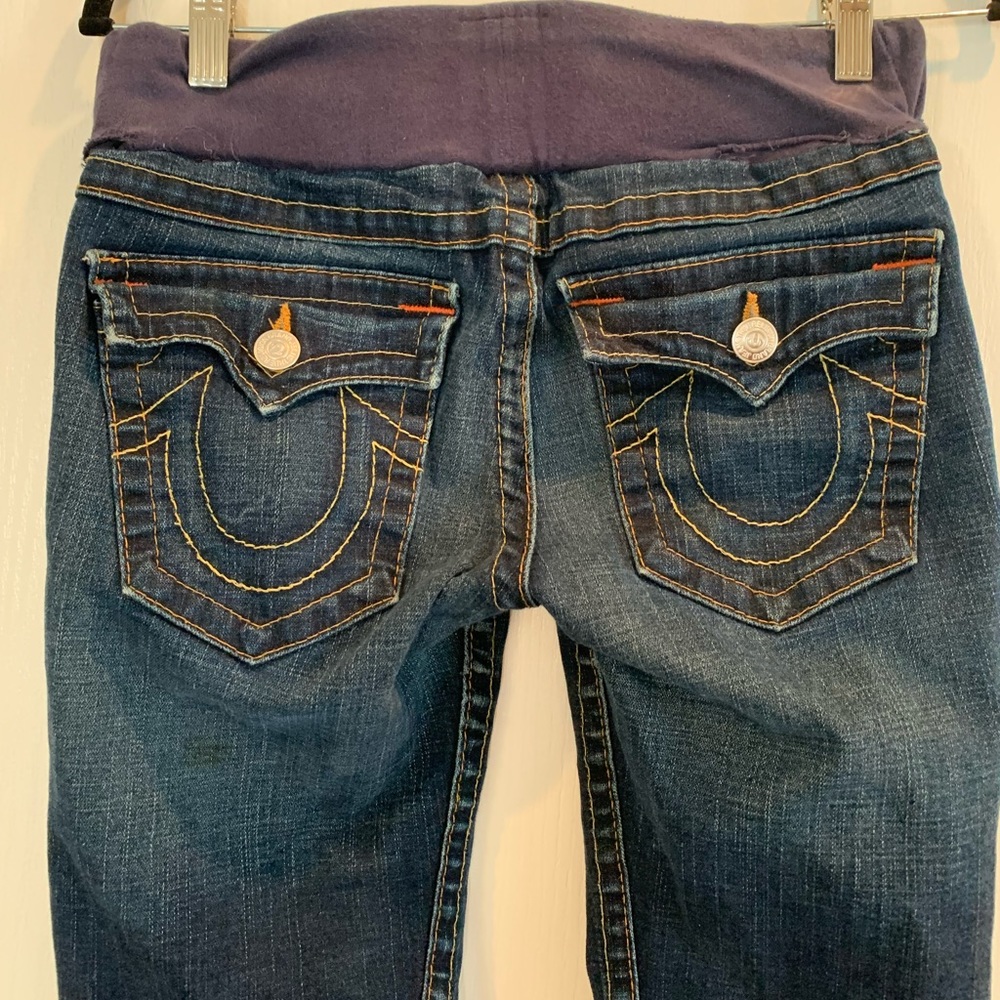 TRUE RELIGION MATERNITY JEANS SIZE 31